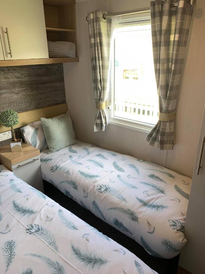 3 Bed Presitage Caravan Doniford Bay Saint Decumans Экстерьер фото